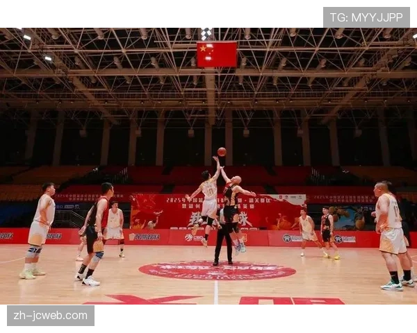 中国篮协技术代表入驻各季后赛赛区，确保比赛规范进行